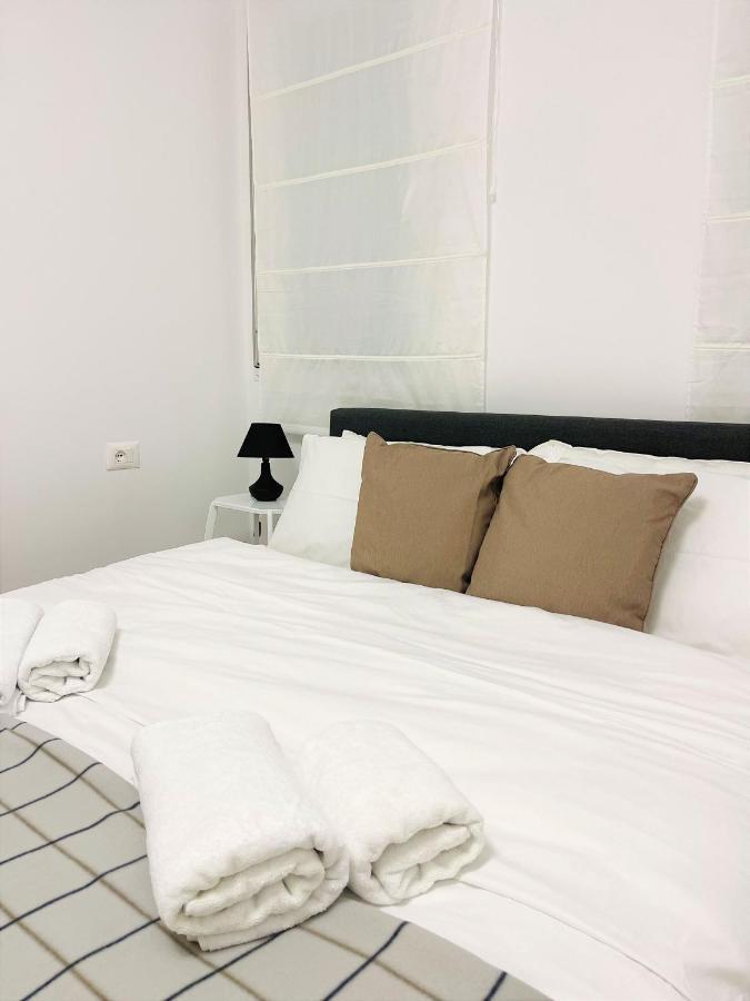 Apartment In The Heart Of Old Bazaar, Tirana - Hana Apartments Exterior photo