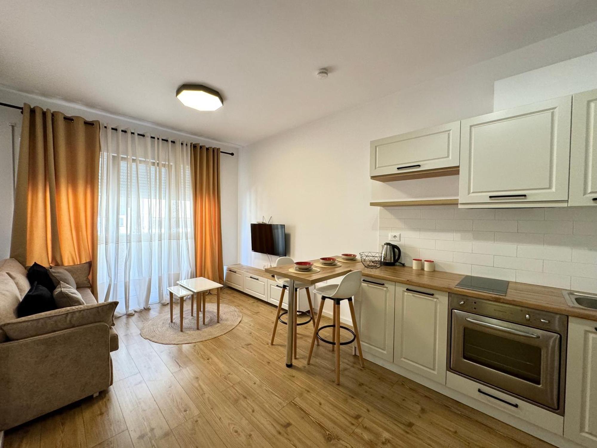 Apartment In The Heart Of Old Bazaar, Tirana - Hana Apartments Exterior photo