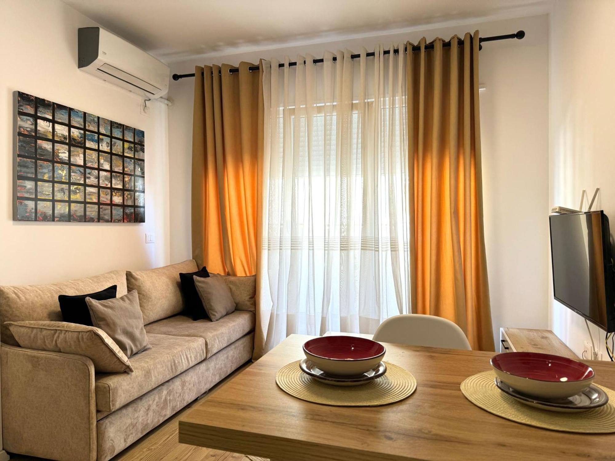 Apartment In The Heart Of Old Bazaar, Tirana - Hana Apartments Exterior photo
